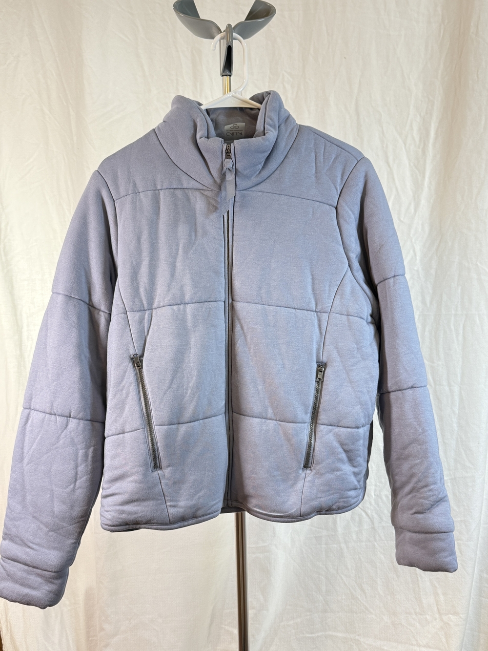 CALIA by Carrie Underwood Light Gray Quilted Puffer Jacket sz M